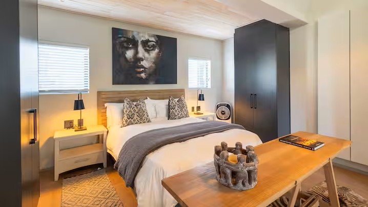 To Let 1 Bedroom Property for Rent in Thesen Islands Western Cape